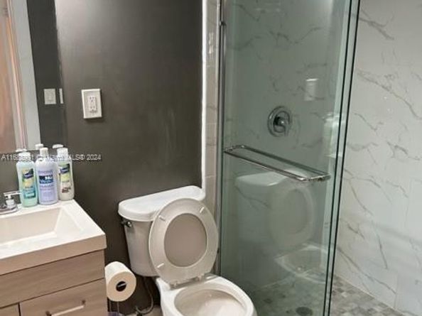 286 NW 57th St, Miami FL 33127
