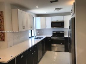 286 NW 57th St, Miami FL 33127