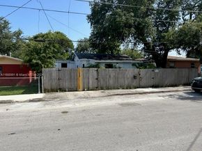 286 NW 57th St, Miami FL 33127