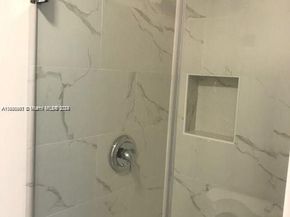 286 NW 57th St, Miami FL 33127