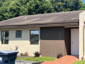 13944 SW 52nd Ln, Miami FL 33175