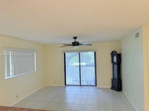 677 Trace Cir 203, Deerfield Beach FL 33441