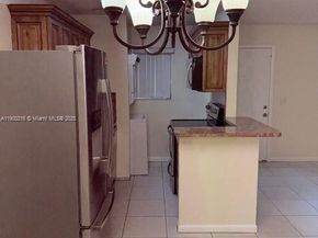 677 Trace Cir 203, Deerfield Beach FL 33441