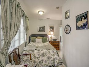1531 Stillwater Dr, Miami Beach FL 33141