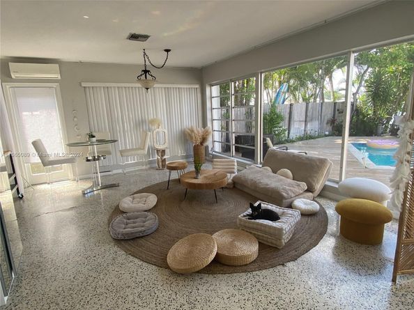1531 Stillwater Dr, Miami Beach FL 33141