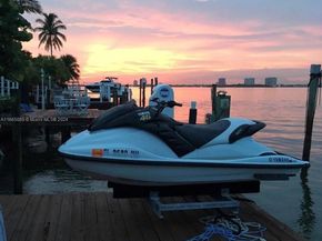 1531 Stillwater Dr, Miami Beach FL 33141