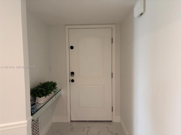 3101 NE 47th Ct 303, Fort Lauderdale FL 33308