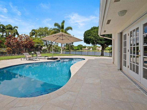 2729 NW 28th St, Boca Raton FL 33434
