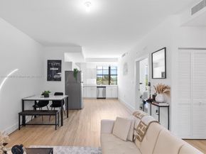 4100 SW 64th Ave 301, Davie FL 33314