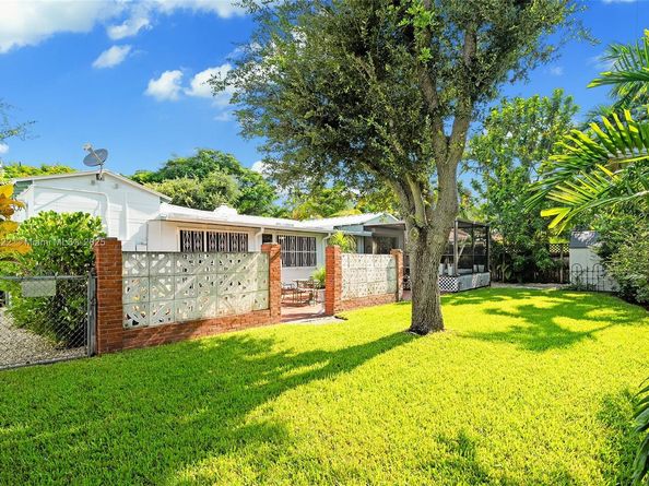 430 NE 52nd Ter, Miami FL 33137