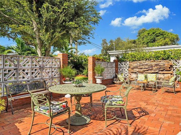 430 NE 52nd Ter, Miami FL 33137