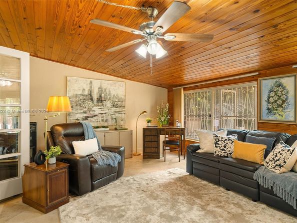 430 NE 52nd Ter, Miami FL 33137