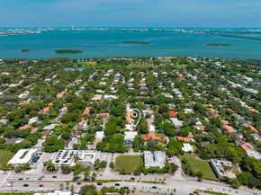 430 NE 52nd Ter, Miami FL 33137