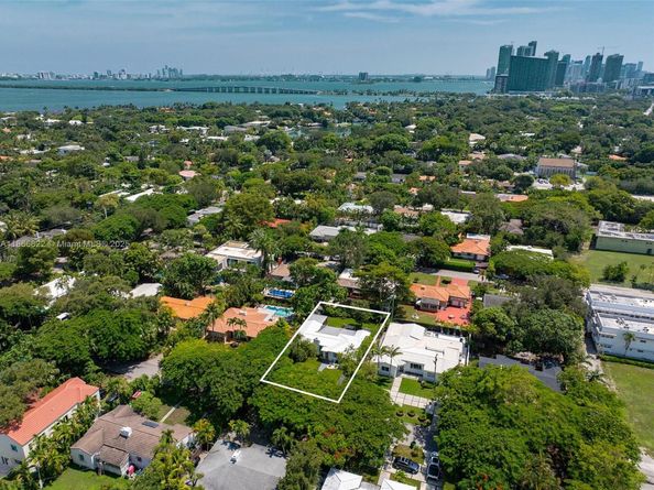430 NE 52nd Ter, Miami FL 33137