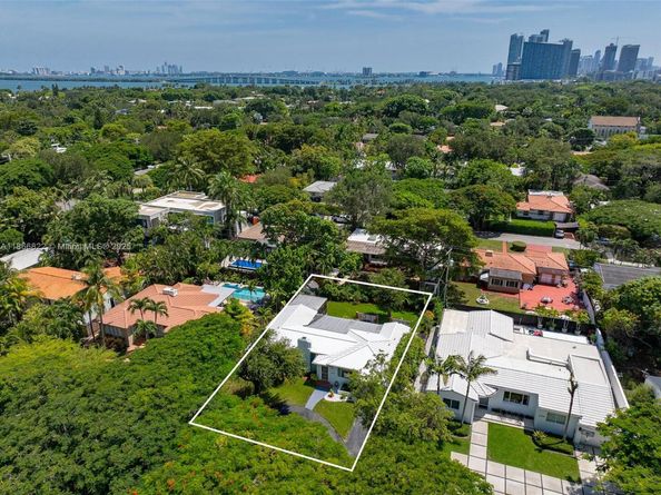 430 NE 52nd Ter, Miami FL 33137