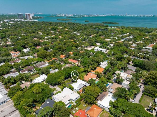 430 NE 52nd Ter, Miami FL 33137