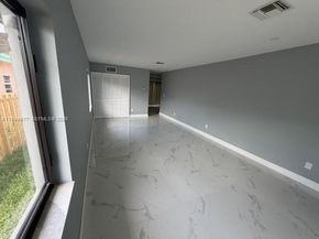 644 NW 6th Ct, Hallandale Beach FL 33009