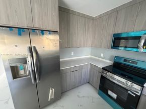 644 NW 6th Ct, Hallandale Beach FL 33009