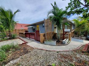 312 N 9th Ave N, Lake Worth FL 33460