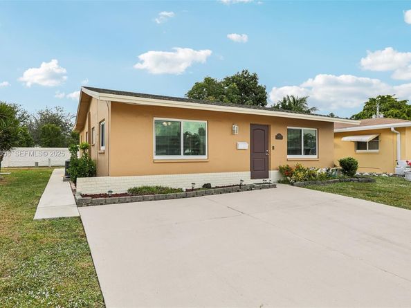 6003 NW 74th Ave, Tamarac FL 33321