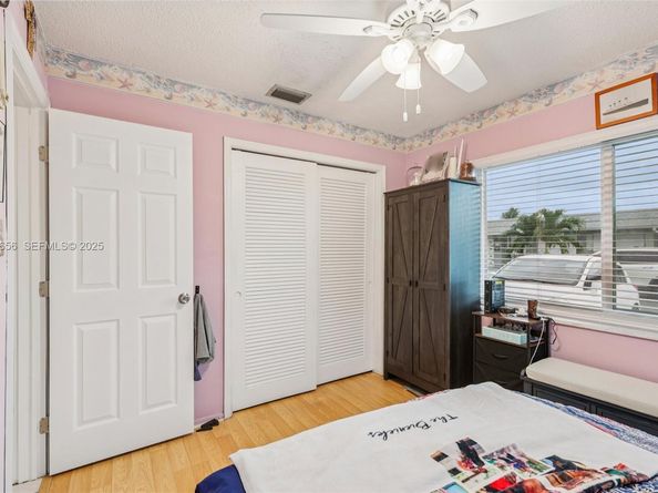 6003 NW 74th Ave, Tamarac FL 33321