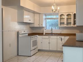 1714 N 41st Ave, Hollywood FL 33021