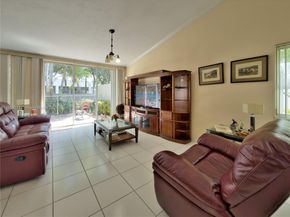 10024 NW 43nd TER, Doral FL 33178