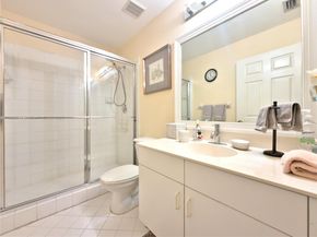 10024 NW 43nd TER, Doral FL 33178