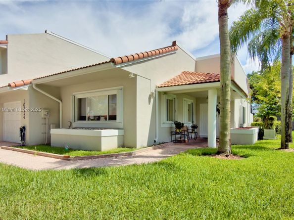 10024 NW 43nd TER, Doral FL 33178