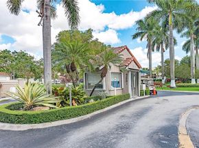 10024 NW 43nd TER, Doral FL 33178