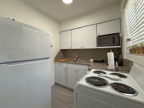 3121-3123 SW 25th Ter, Miami FL 33133