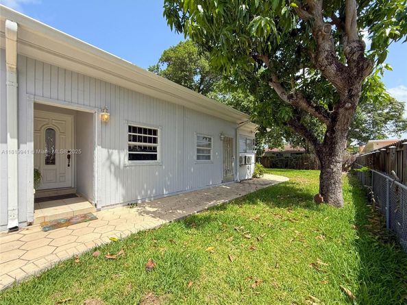 3121-3123 SW 25th Ter, Miami FL 33133