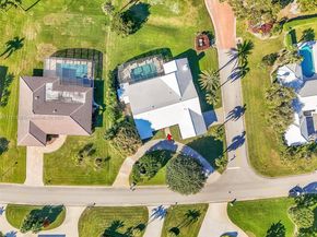 444 Glenbrook Dr, Atlantis FL 33462