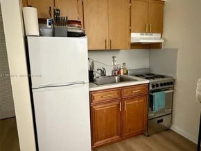 4001 NW 31st Ave, Lauderdale Lakes FL 33309