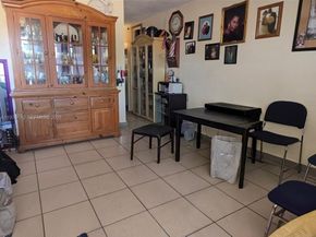 4001 NW 31st Ave, Lauderdale Lakes FL 33309