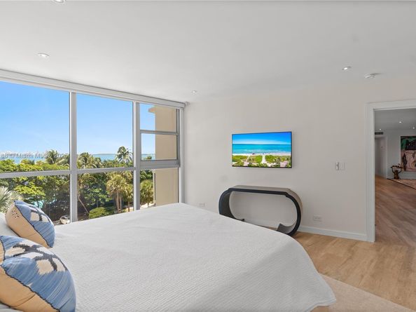 2451 Brickell Ave 5EF, Miami FL 33129