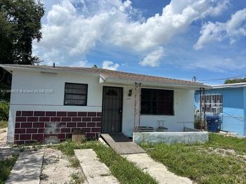 2961 NW 59th St