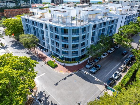3339 Virginia St 306, Miami FL 33133