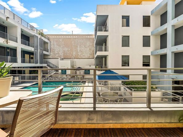 3339 Virginia St 306, Miami FL 33133
