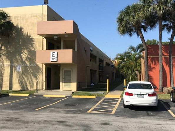 100 NW 87th Ave E102, Miami FL 33172