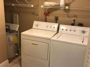 100 NW 87th Ave E102, Miami FL 33172