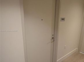 239 SW 9th St 1603, Miami FL 33130
