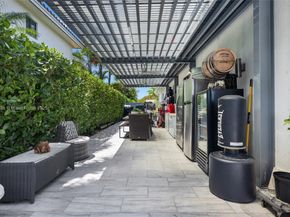 8236 SW 36th St, Miami FL 33155