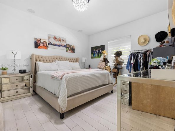 8236 SW 36th St, Miami FL 33155