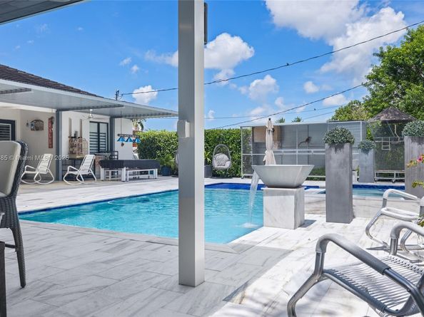 8236 SW 36th St, Miami FL 33155