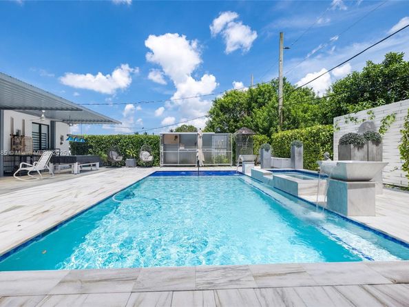 8236 SW 36th St, Miami FL 33155