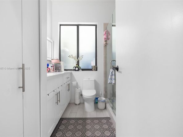 8236 SW 36th St, Miami FL 33155