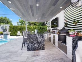 8236 SW 36th St, Miami FL 33155