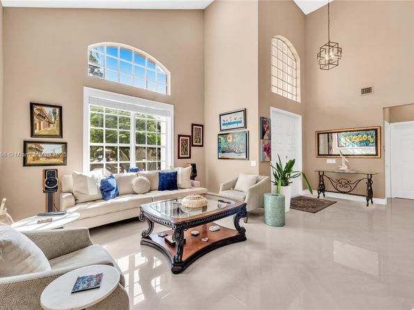 7908 NW 63rd Way, Parkland FL 33067