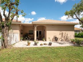 13070 NW 5th St, Pembroke Pines FL 33028